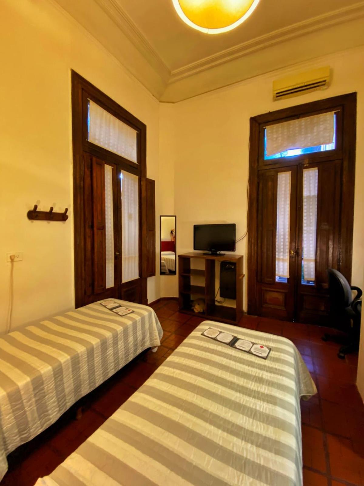 בואנוס איירס Viavia Bsas Guesthouse 324 מראה חיצוני תמונה